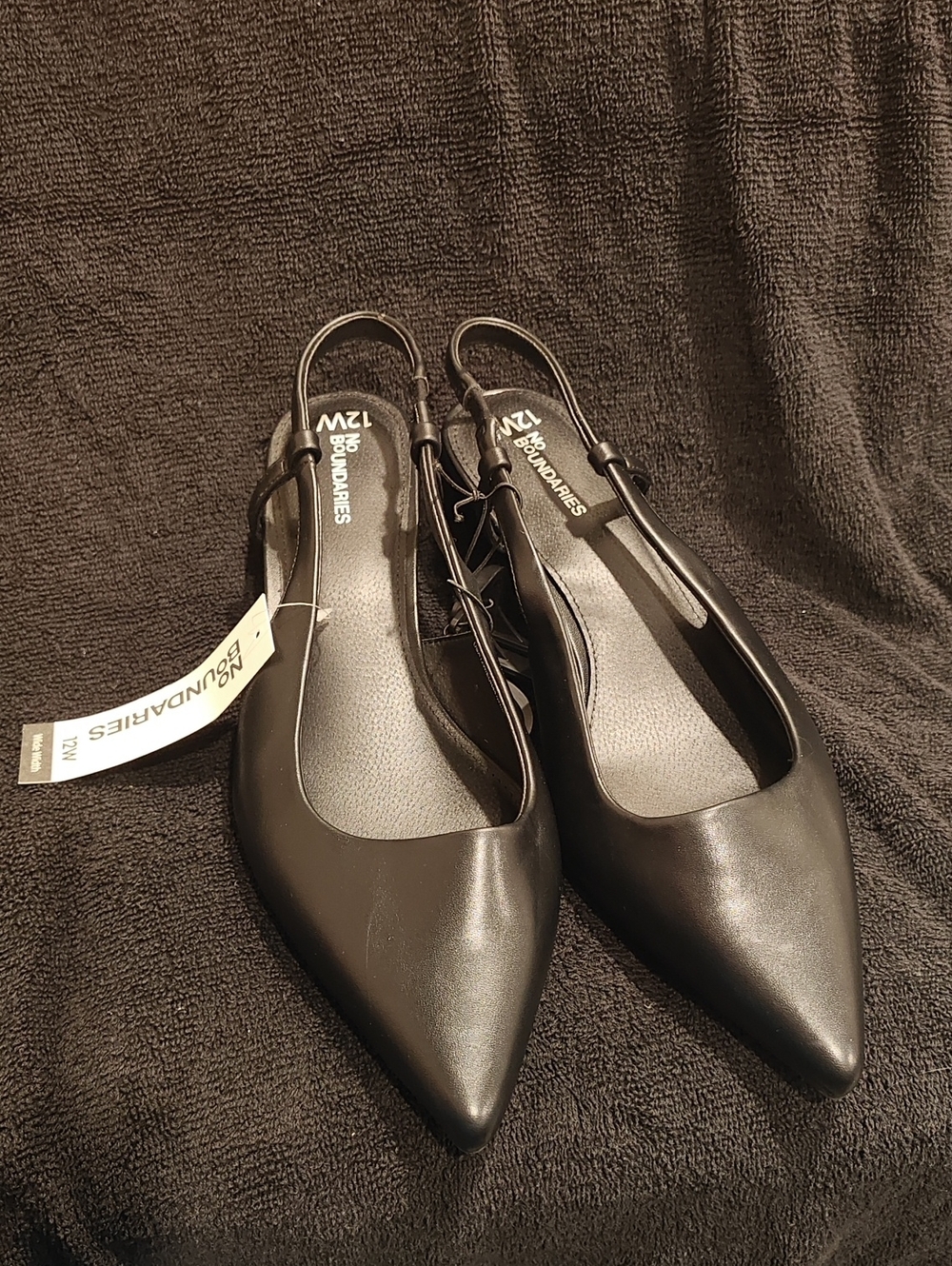 No Boundaries Black Pointed Slingback Heels